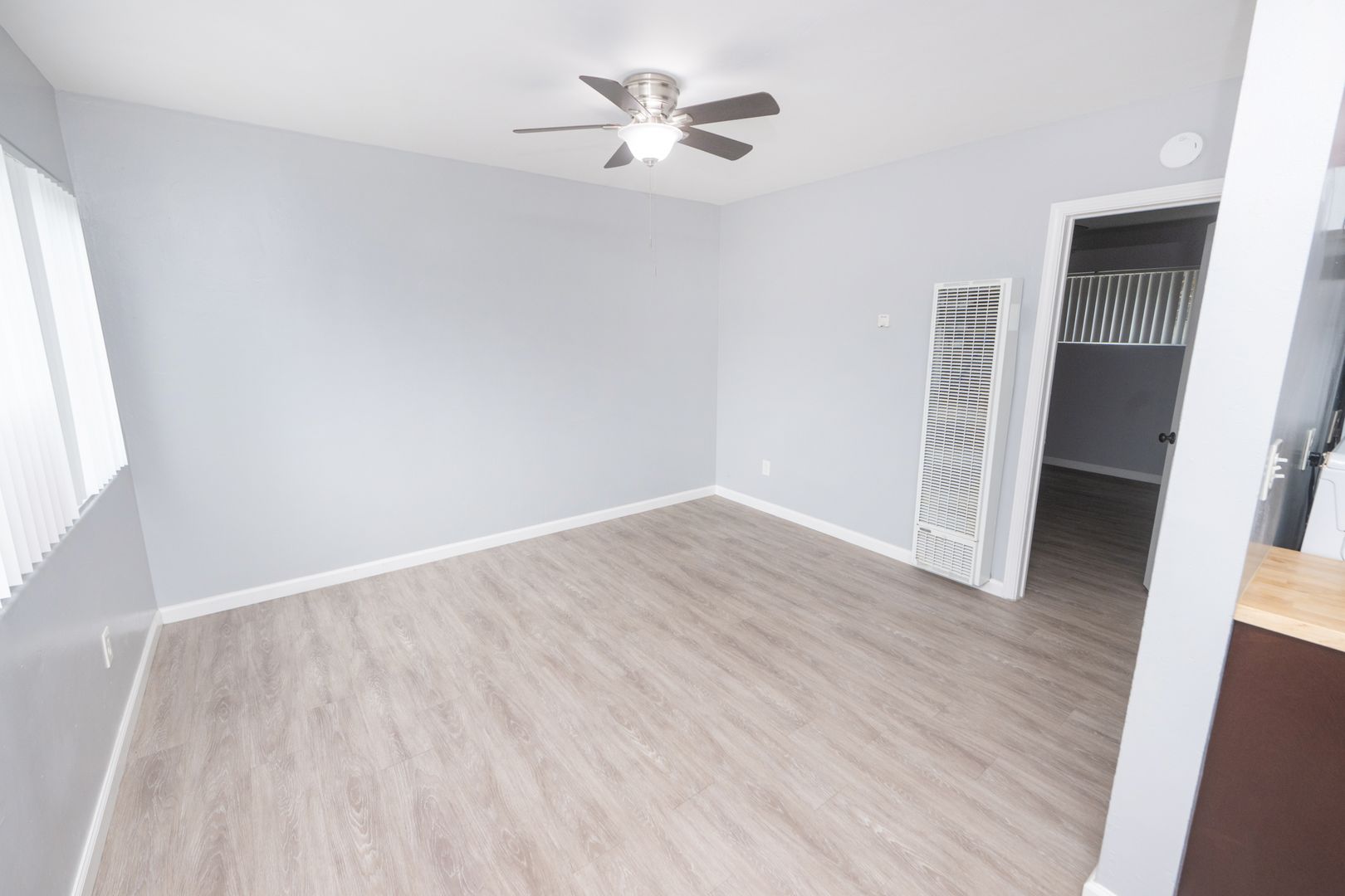 San Diego Apartment: 2673-75 C St