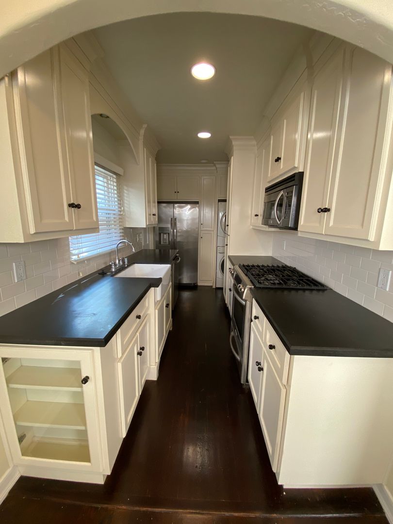 San Diego Apartment: 1035-47 Robinson Ave.