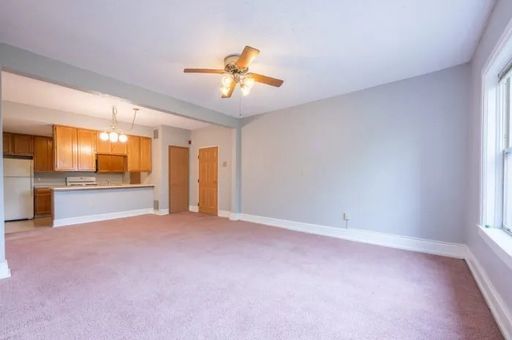$500 Off First Month + Reduced Rent! – photo 1