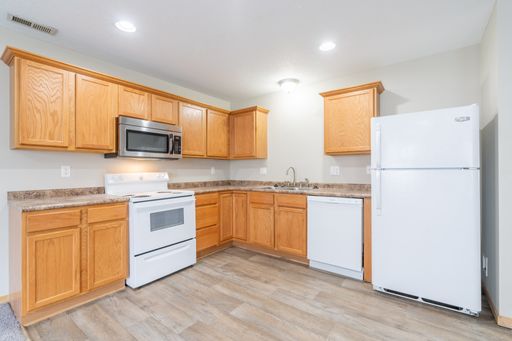 2 Bedroom 2 Bathroom Town House - Interior Unit