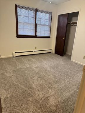 New Lower Rent! – photo 1