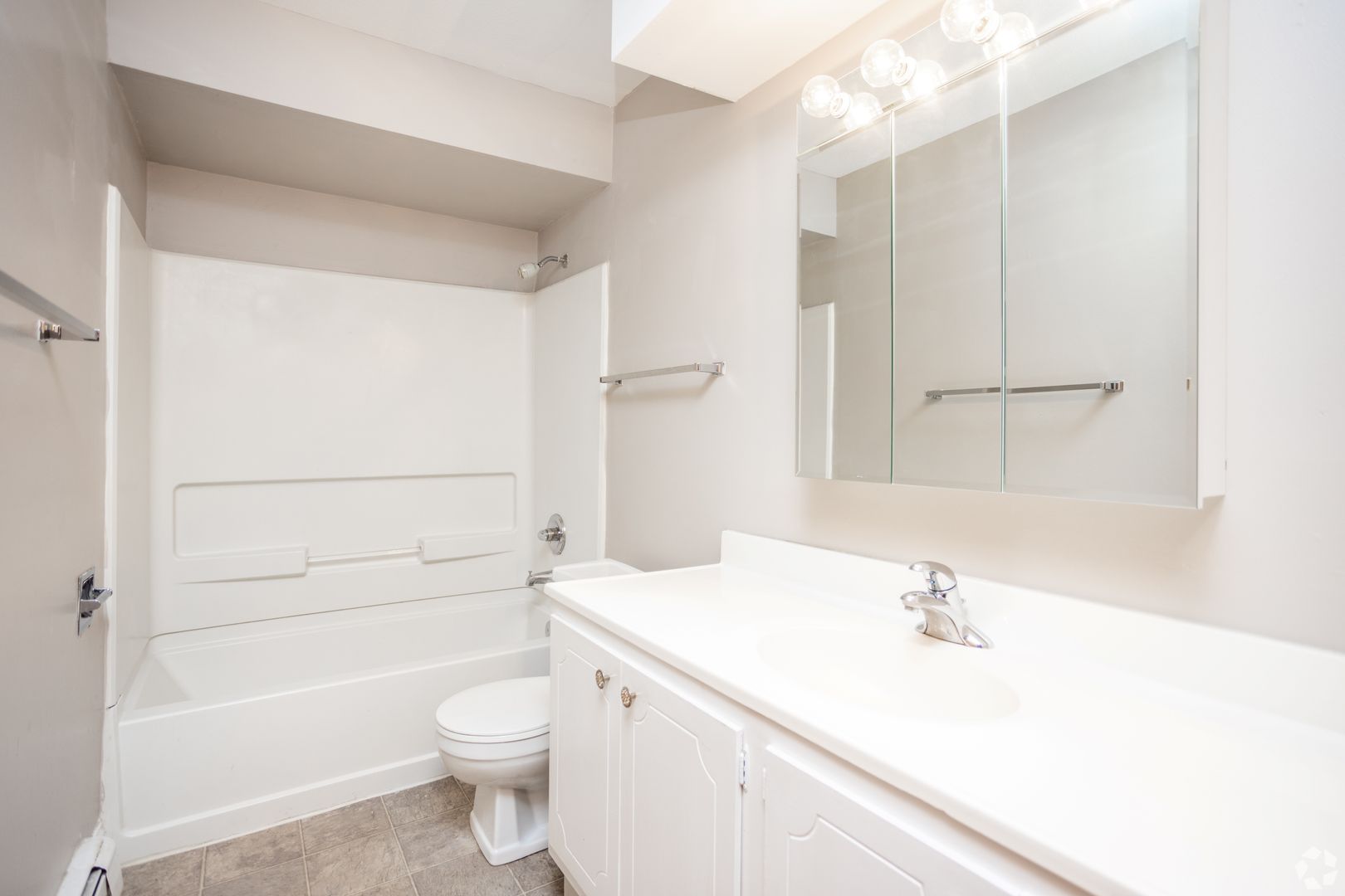 Windsor Heights Apartment: 1250 73rd St