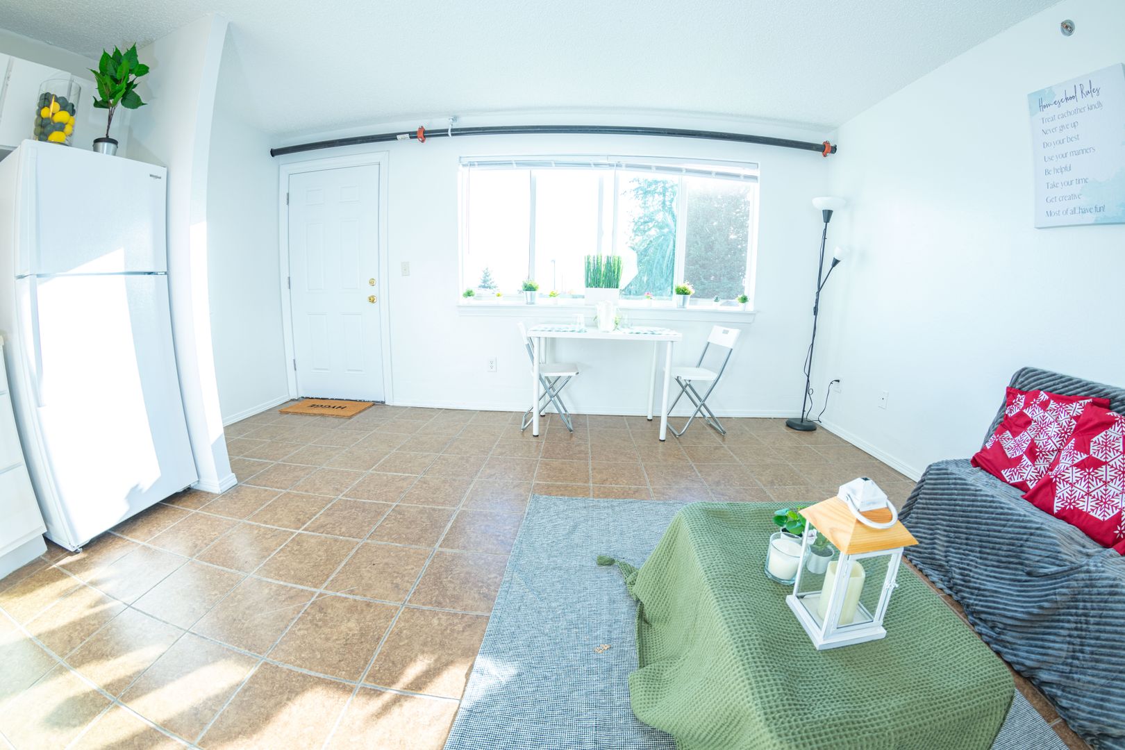 Tacoma Apartment: 5930 Sixth Ave