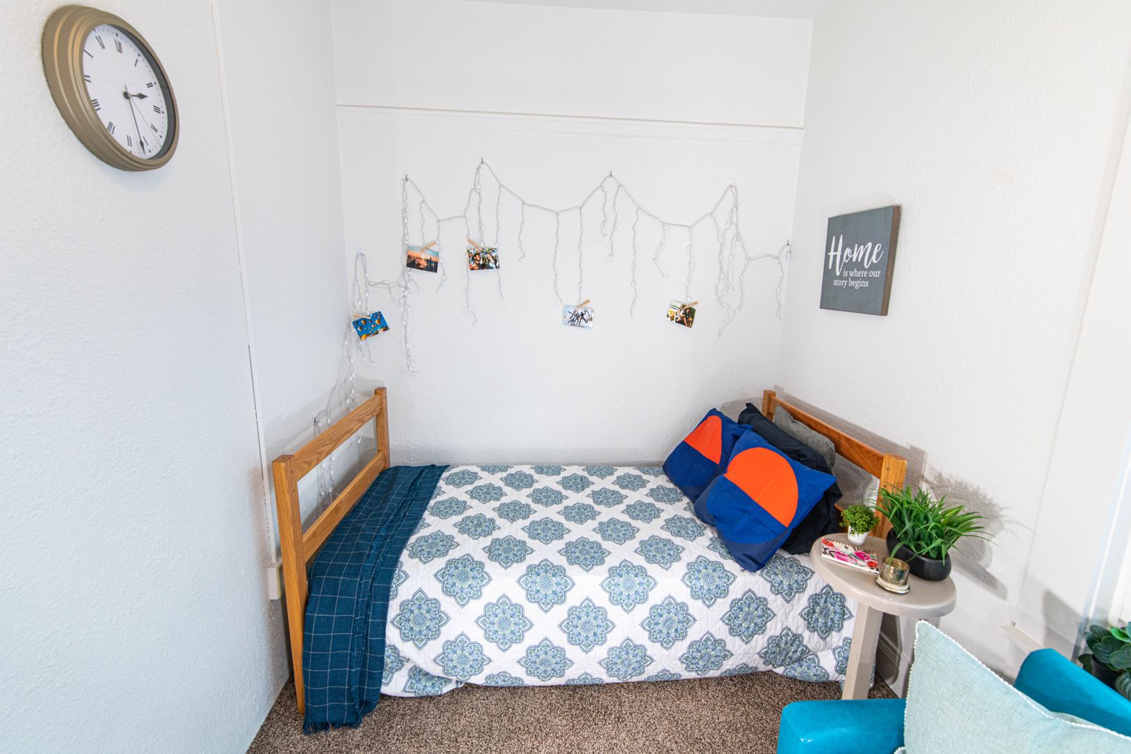 Tacoma Apartment: 2405 1/2 Pacific Ave