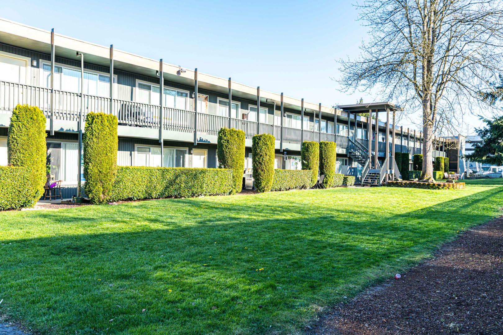 Auburn Apartment: 44 5th St NE