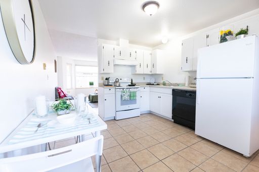 2 bedroom @ South Madison - One Month Free & Free Applications! – photo 1