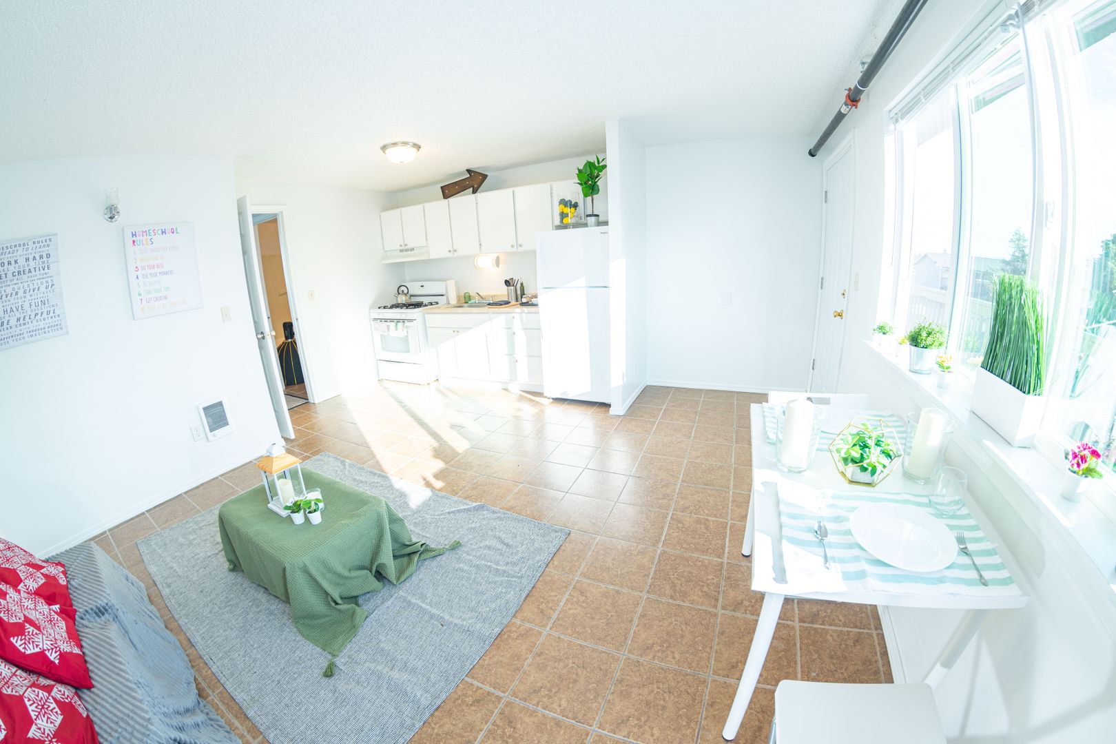 Tacoma Apartment: 5930 Sixth Ave