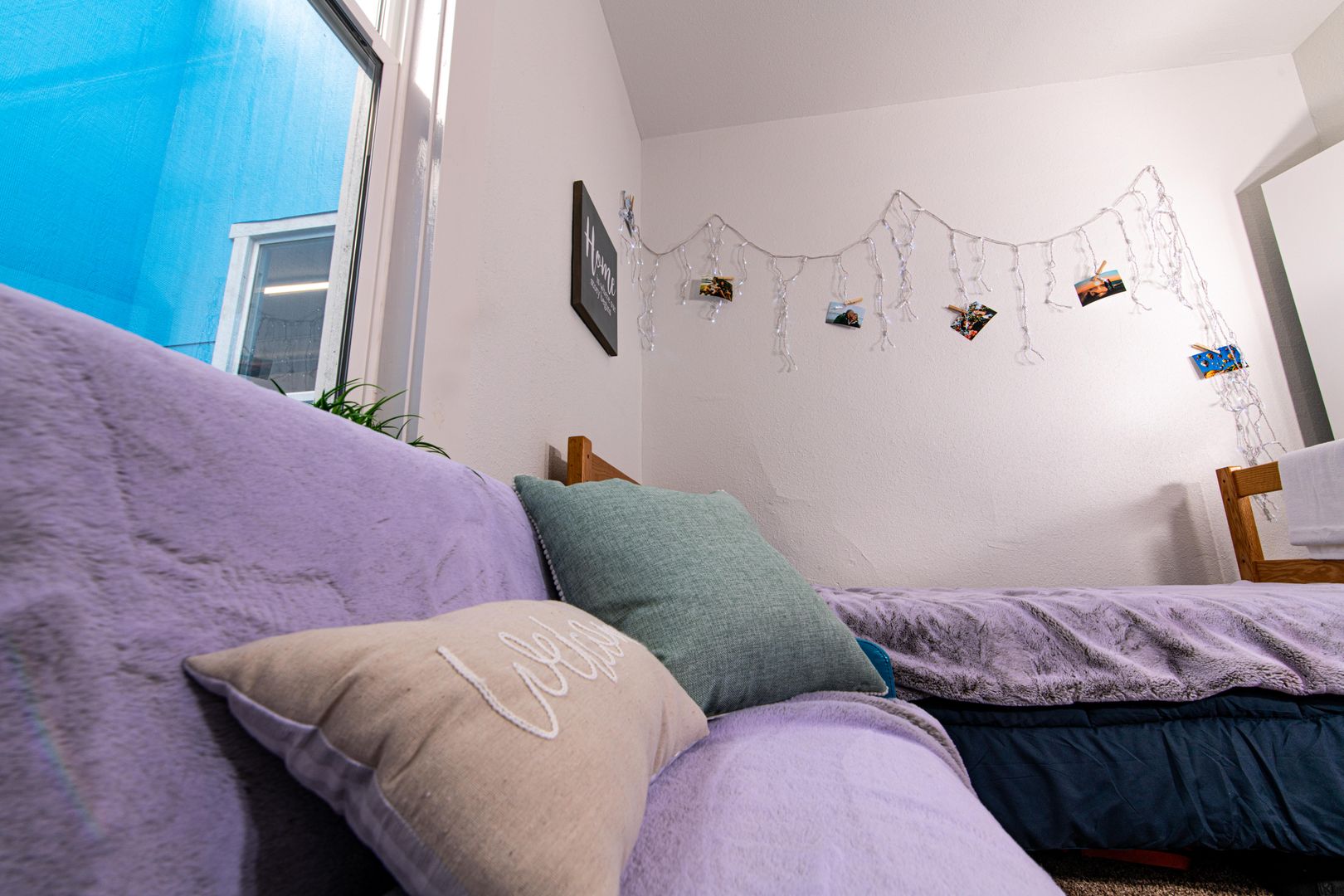 Tacoma Apartment: 2405 1/2 Pacific Ave