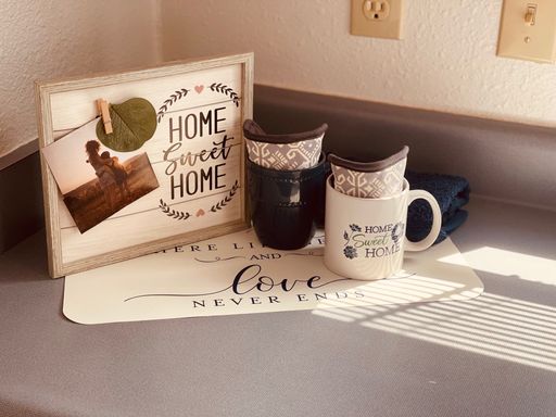 SUMMER MOVE IN SPECIAL "FIRST MONTH FREE & FREE APPLICATIONS" – photo 1