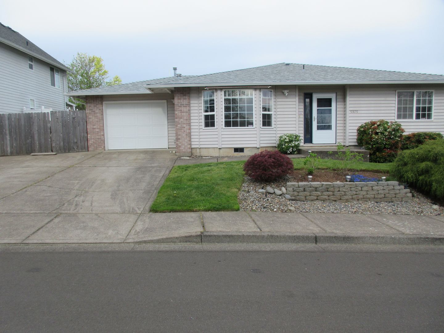 Salem Apartment: 2794 Vintage Ave SE & 5375 Summerlake St SE