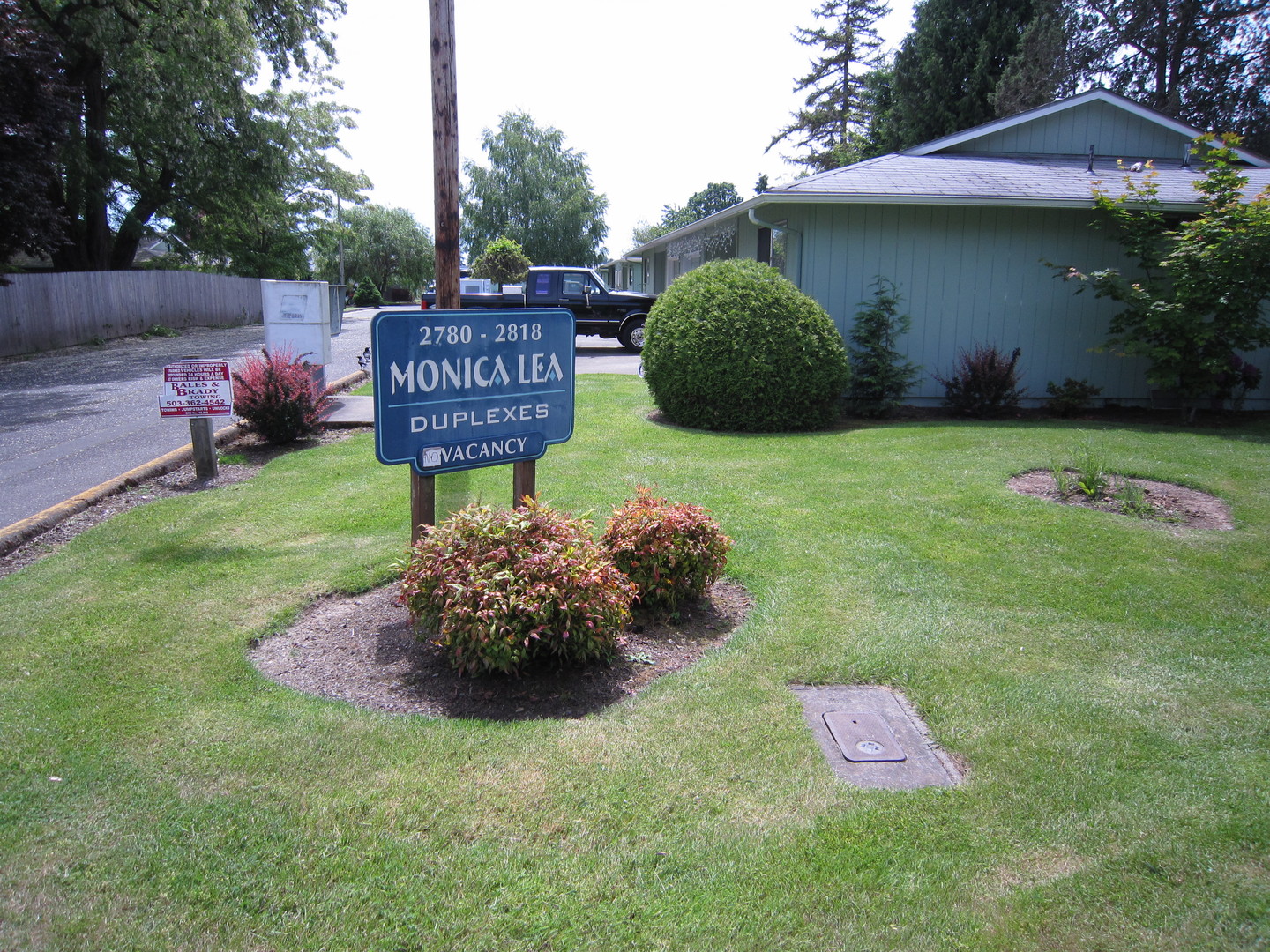 Salem Apartment: 2804 Claxter Rd NE