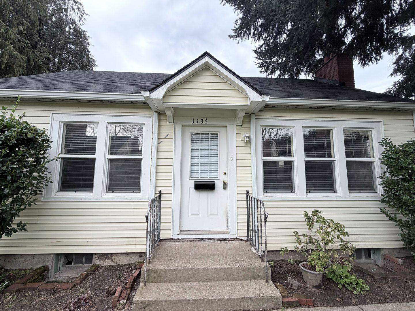 Salem Apartment: 1125-1145 Church St NE