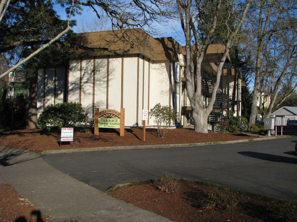 Salem Apartment: 728 Church Street NE #8