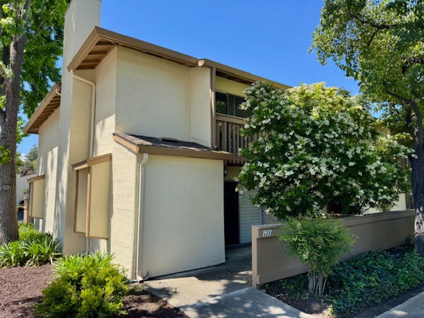Walnut Creek Townhome: 1937 Olmo Way