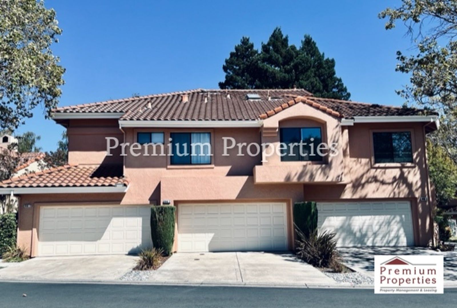 San Ramon Condo: 3046 Lakemont Drive #2