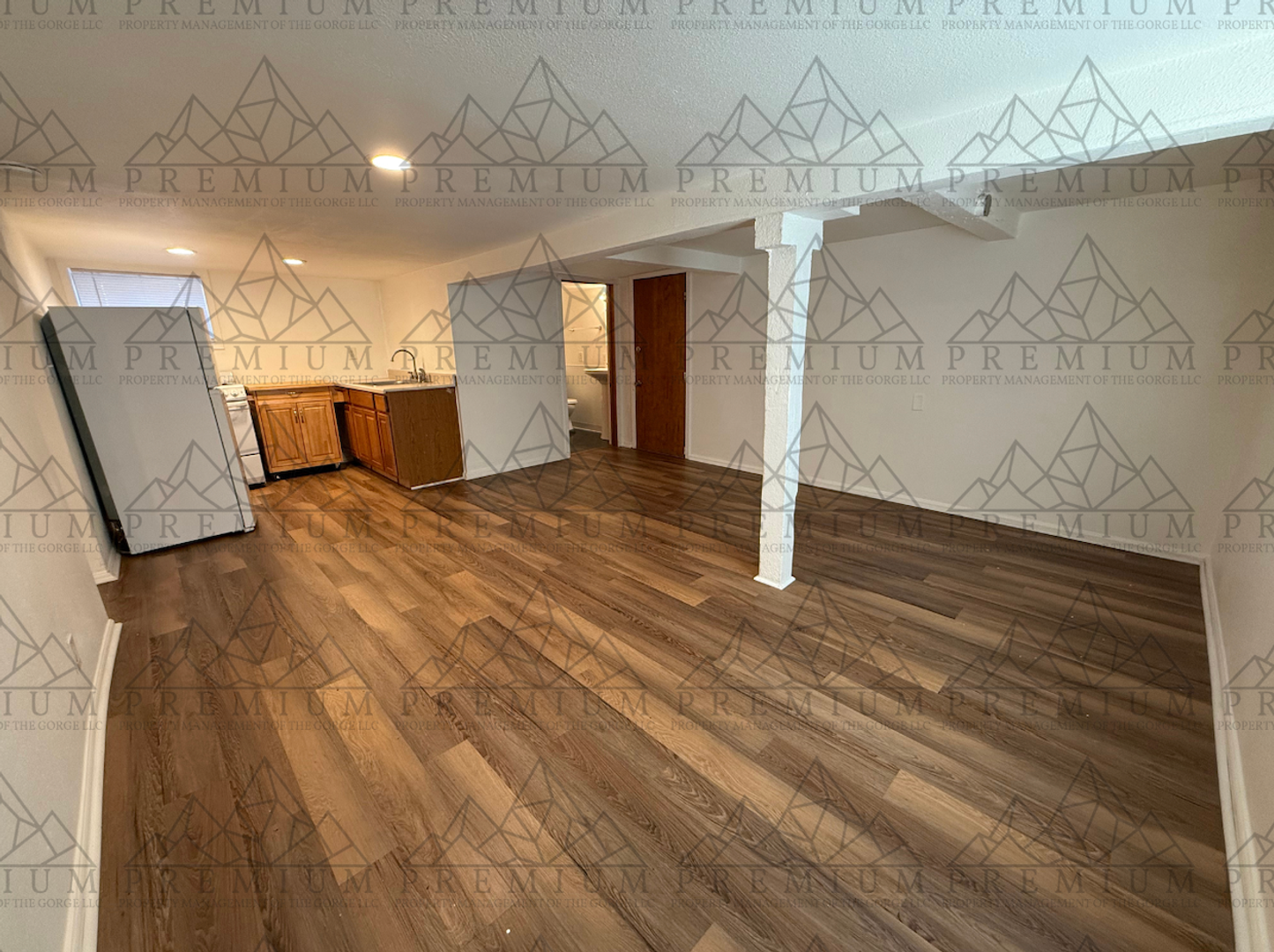 The Dalles Apartment: 714 Union Street