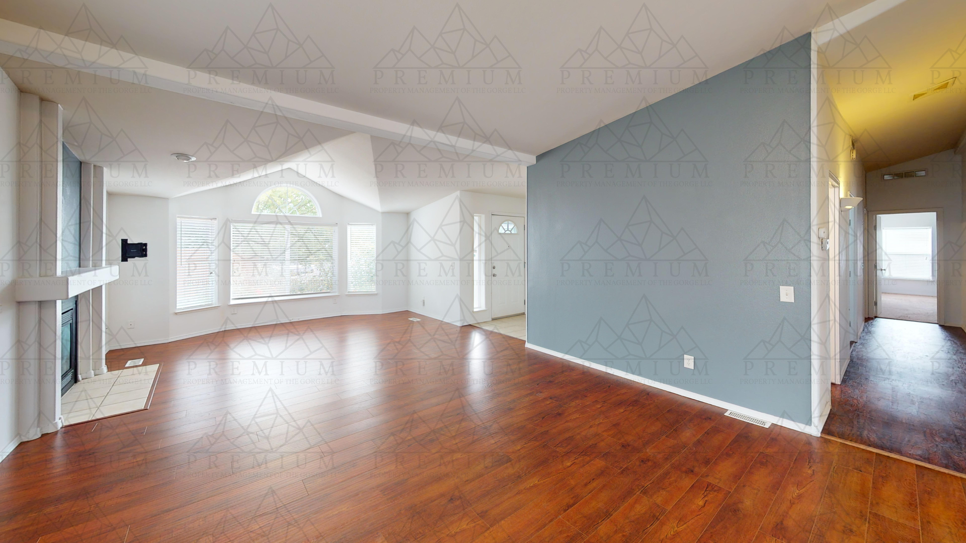 Hood River House: 3115 Farwig Rd.