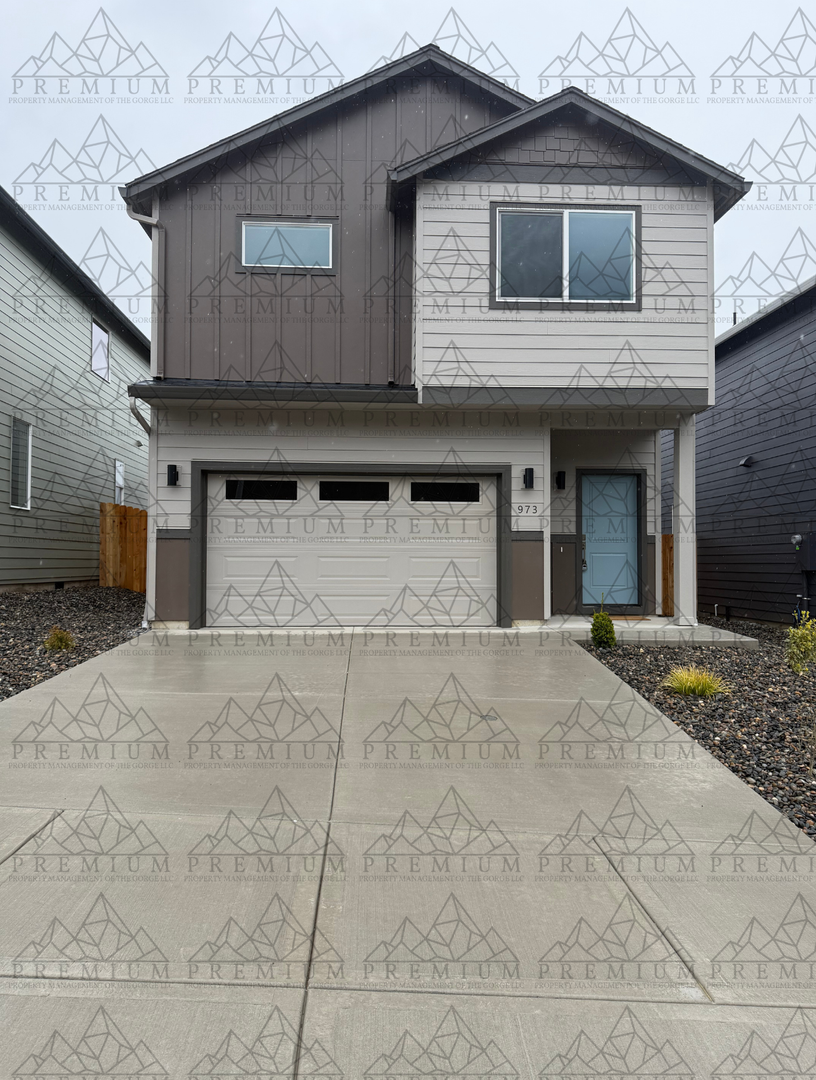 Cascade Locks House: 973 SE Warco Dr.