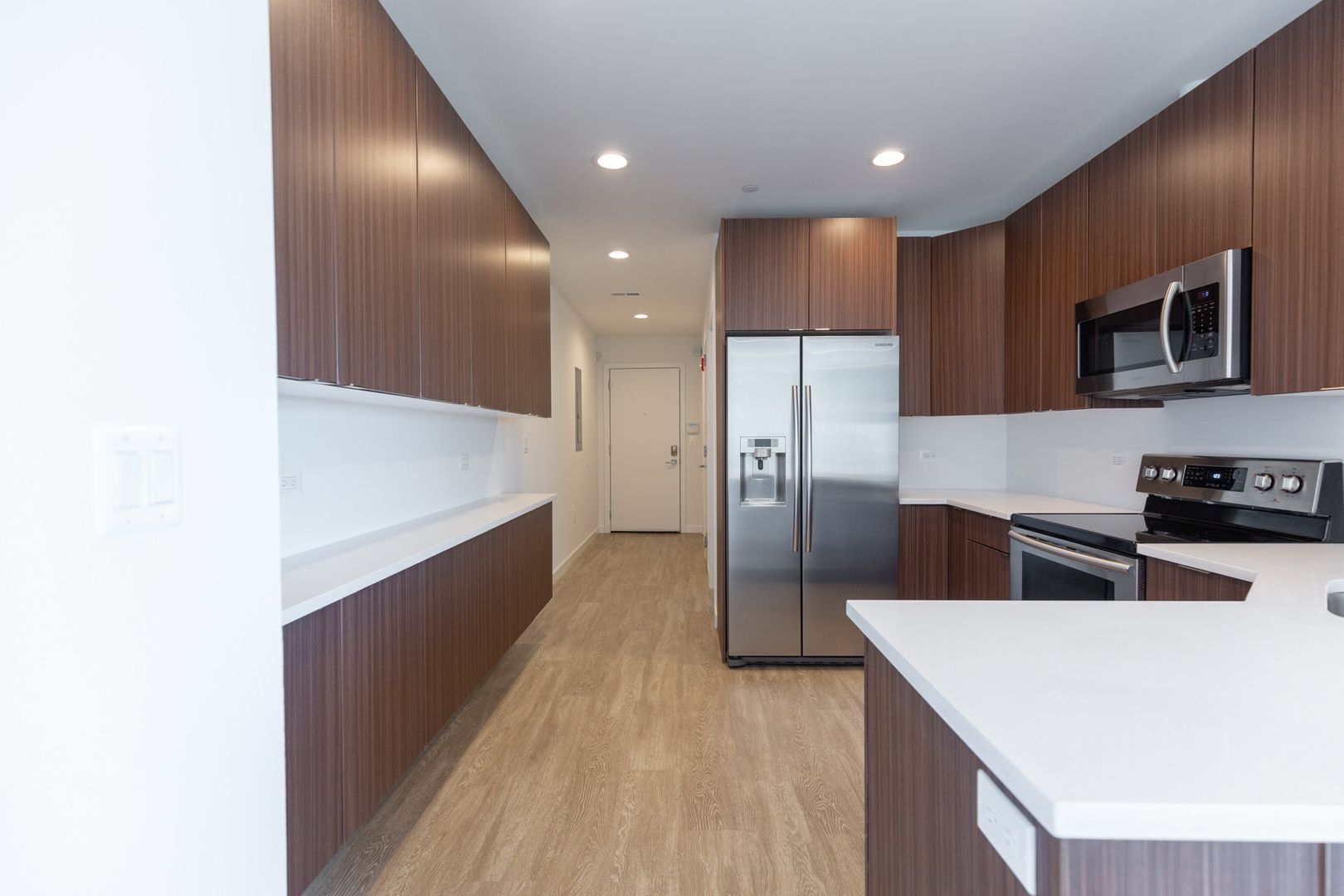 Philadelphia Apartment: 1221 South Broad Street