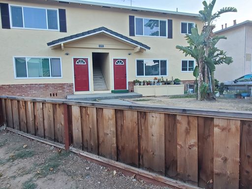 Completely Transformed 2 Bedroom, New Everything, Gorgeous Building on Nice Cul -De Sac! – photo 1