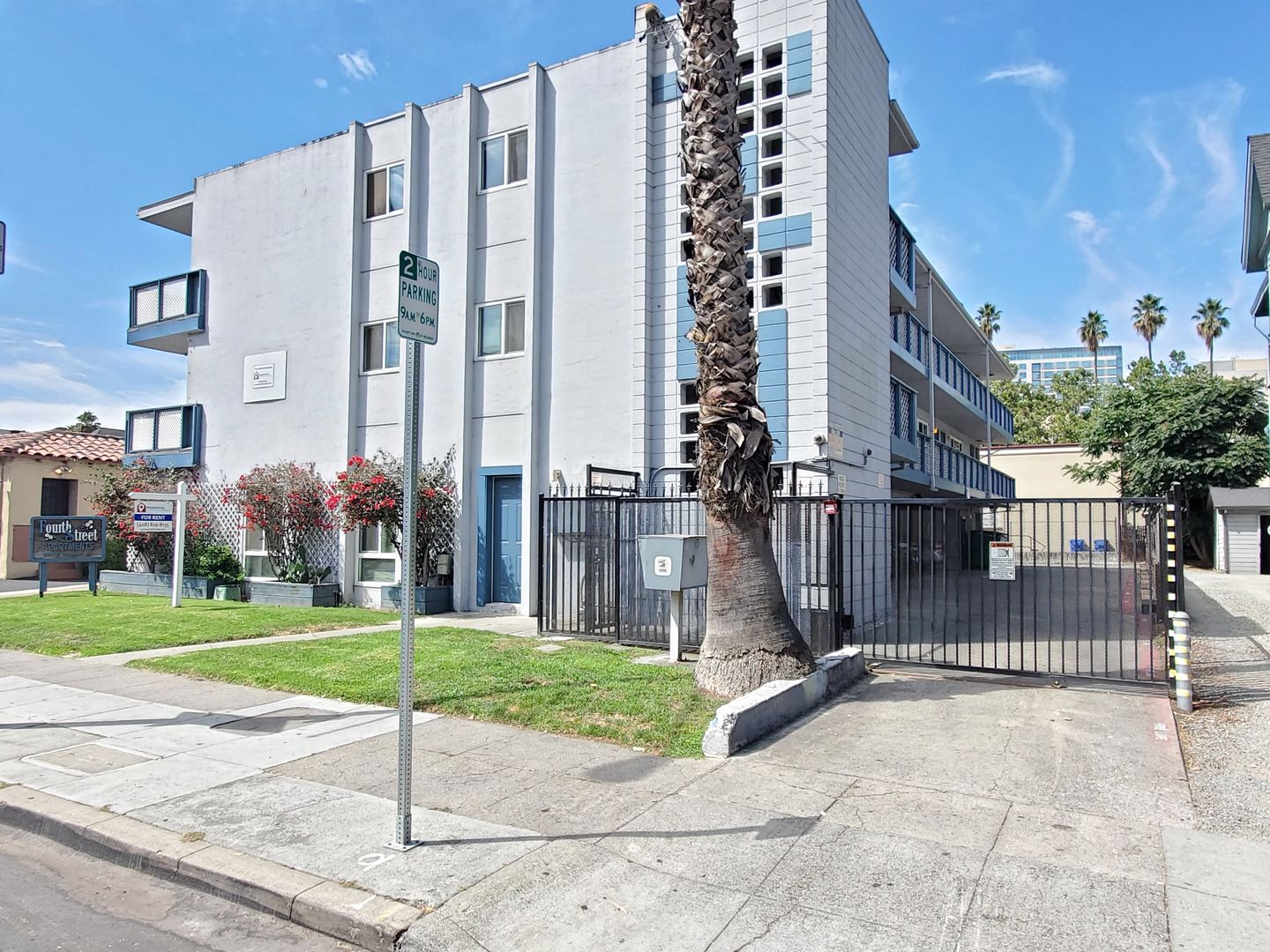 San Jose Apartment: 357 S 4th St