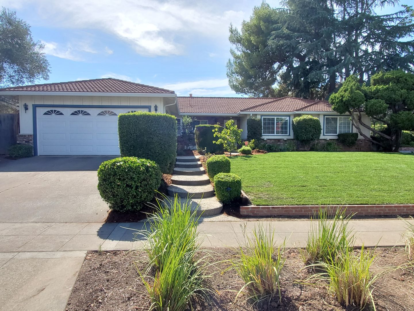 Cupertino House: 1035 Colony Hills Lane