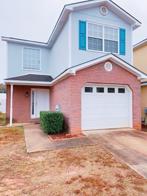 Dunwoody Subdivision - End Unit! – photo 1
