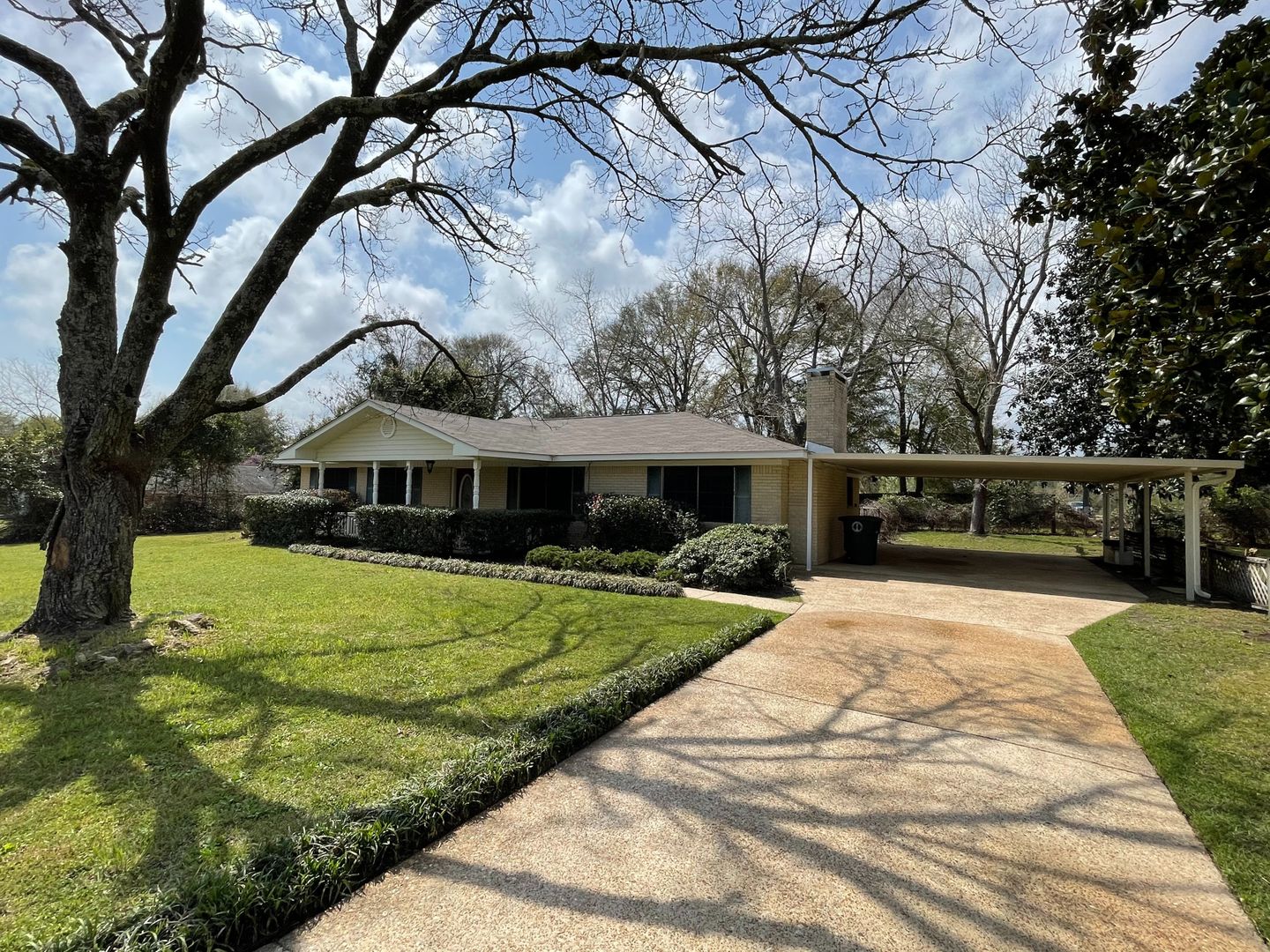 Enterprise House: 510 Tracey Circle