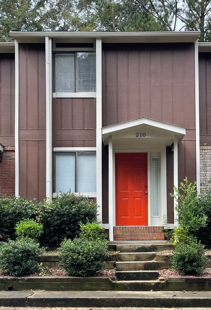 Enterprise Townhome: 210 Candlebrook Drive