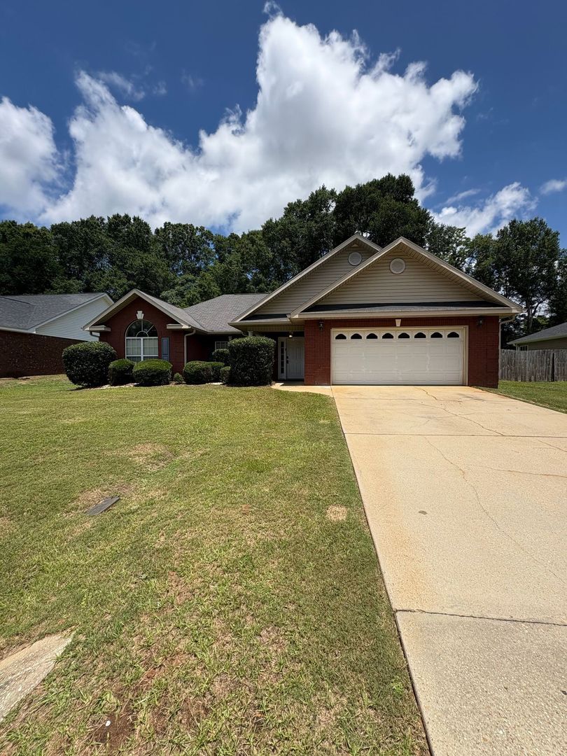 Enterprise House: 494 County Road 737