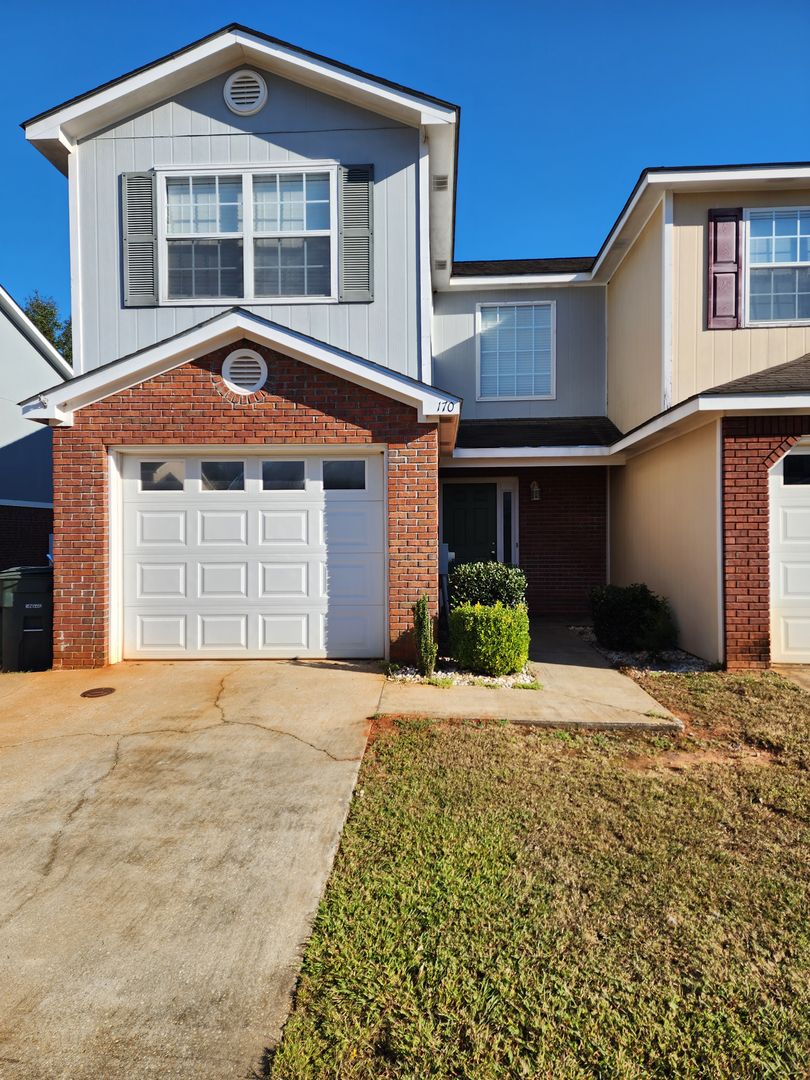 Enterprise Townhome: 170 N. Springview