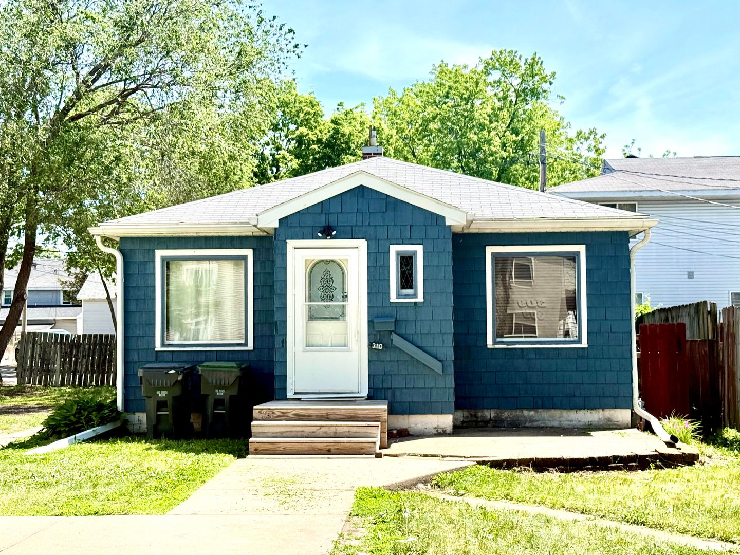 La Crosse Apartment: 310 10th Street N