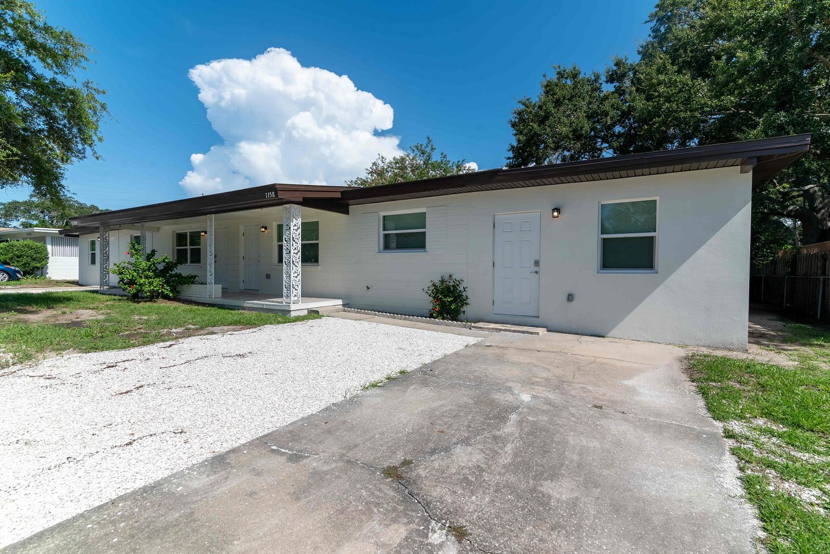 Dunedin Apartment: 1156 Angle Rd