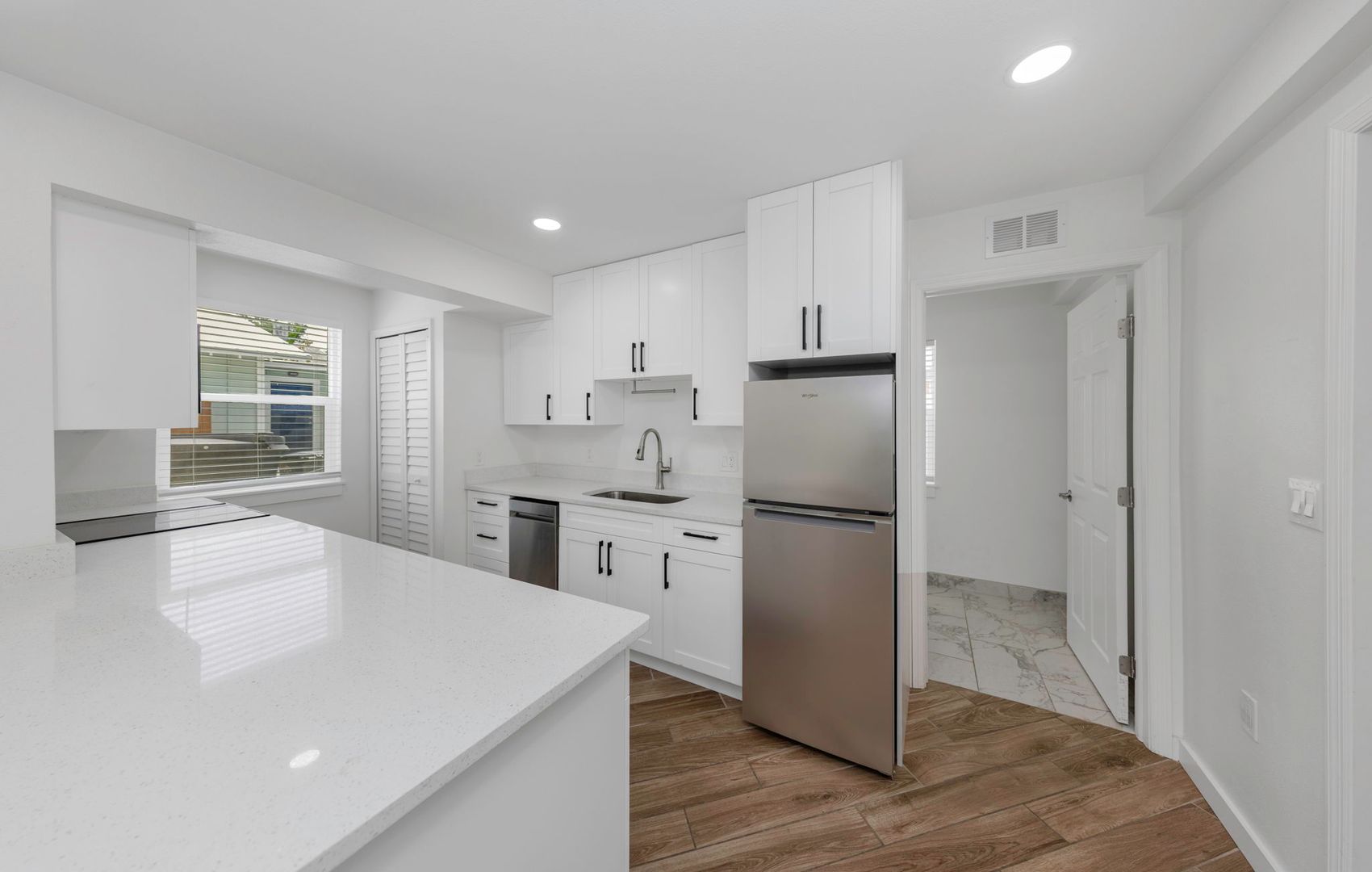 Gulfport Apartment: 2930 Beach Blvd S