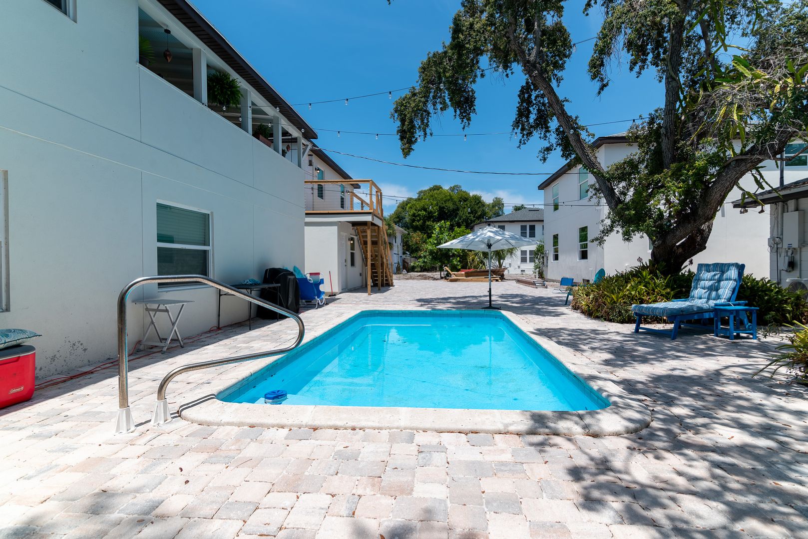 Saint Petersburg Apartment: 158 17th Ave SE