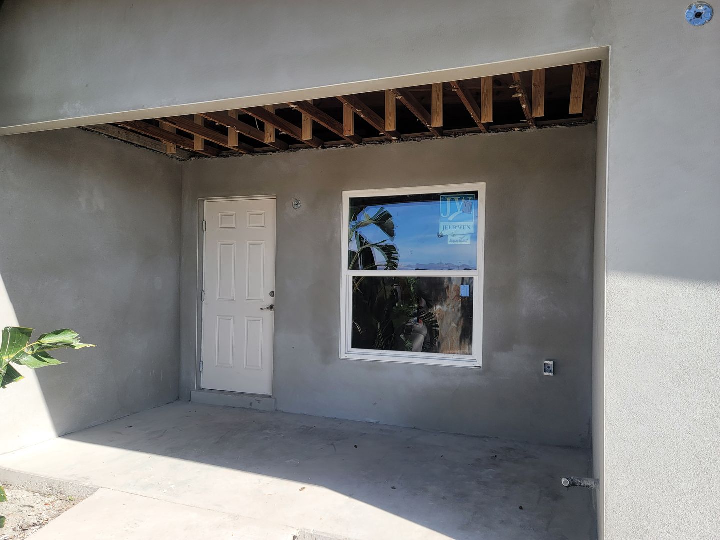 Dunedin Apartment: 79 Patricia Ave