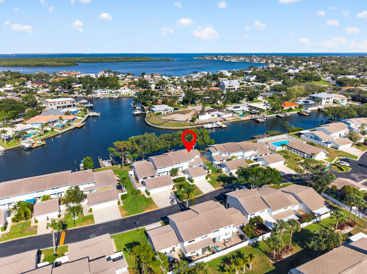 St. Petersburg Townhome: 6497 Cape Hatteras Way NE #3