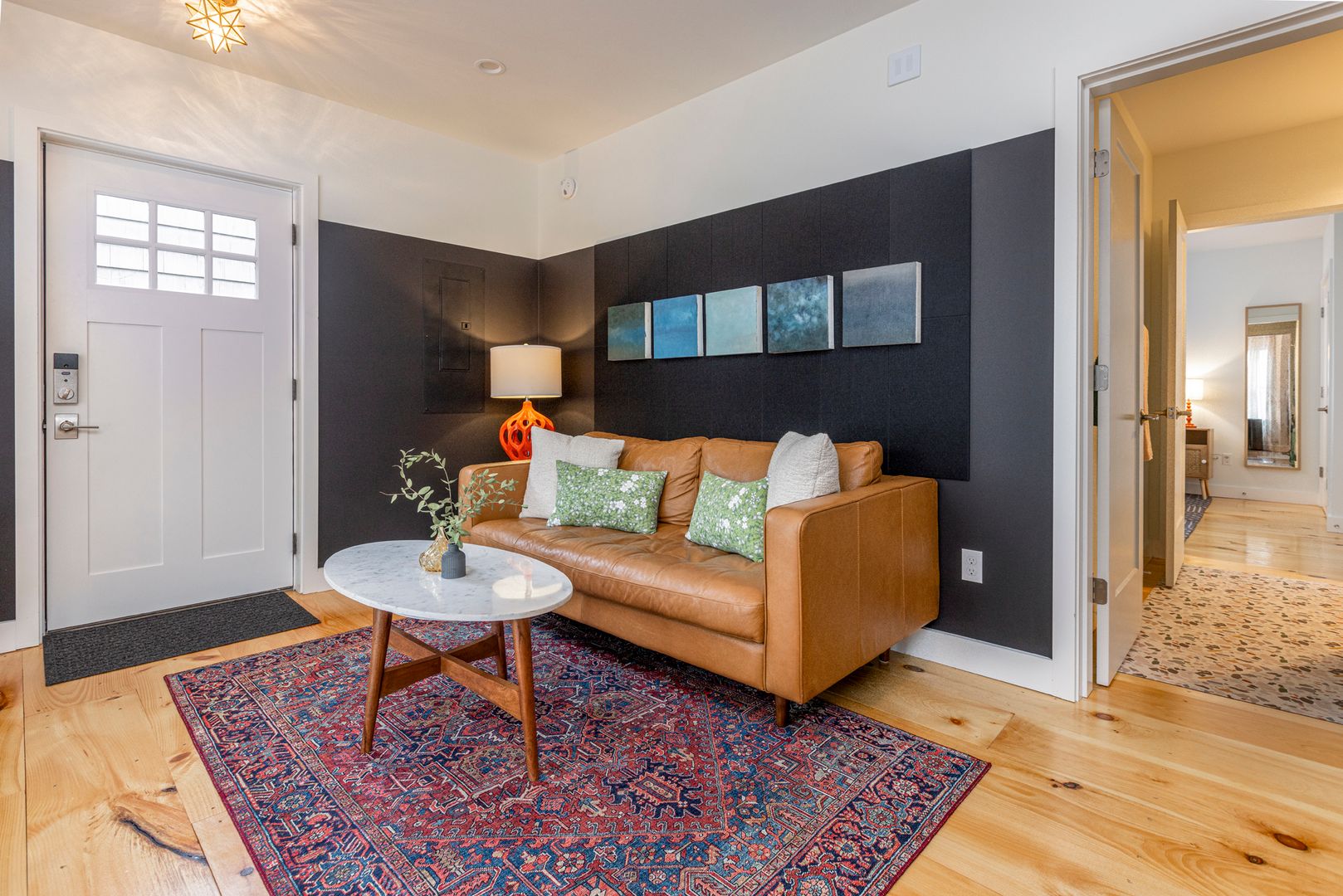 7 Russell Street 3 of 12
