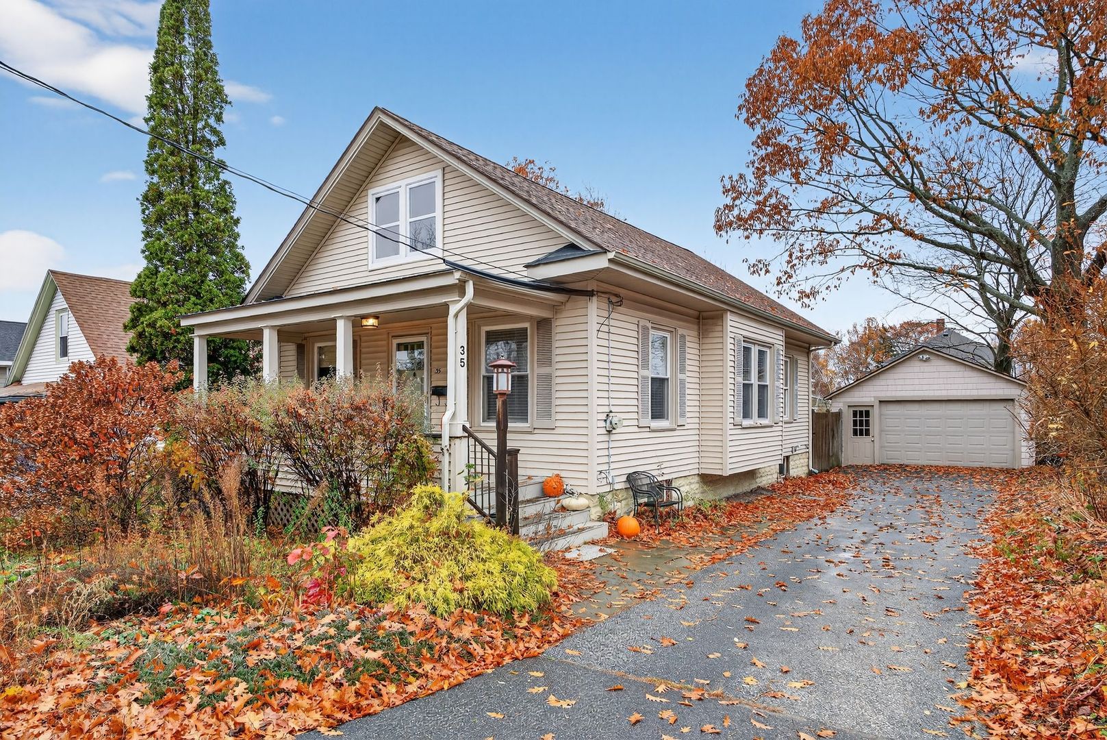 South Portland House: 35 Everett Avenue