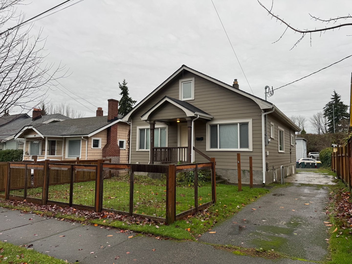 Bellingham House: 1120 Grant St.