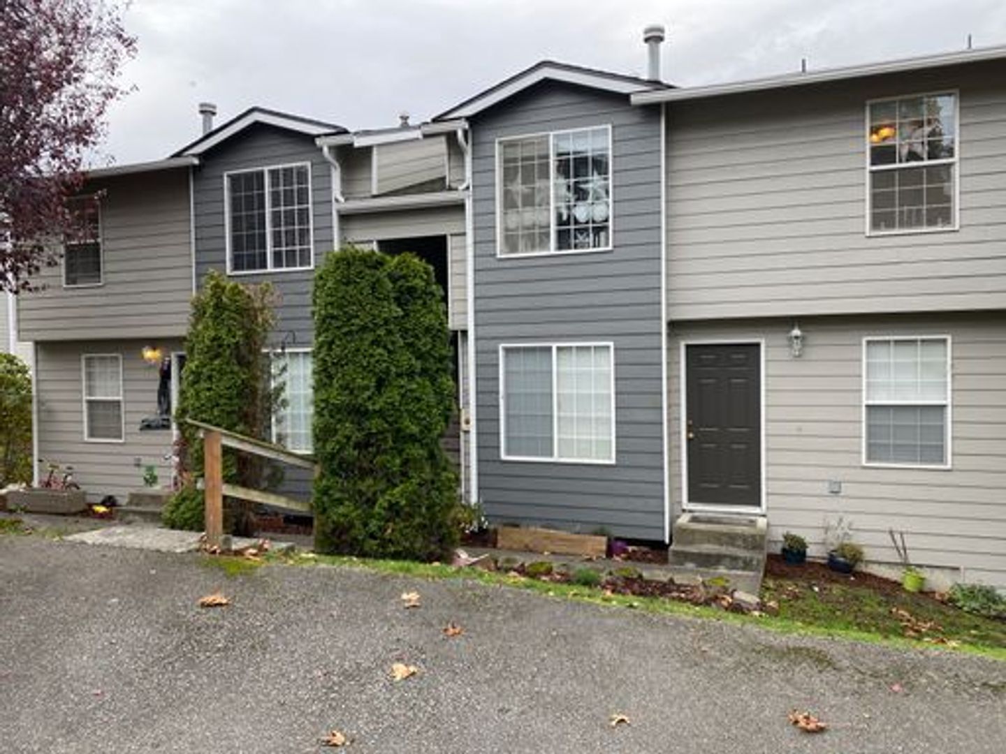 Mount Vernon Apartment: 1001 Crestview Lane
