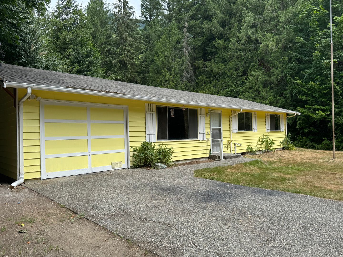 Marblemount House: 61529 Cascade River Road
