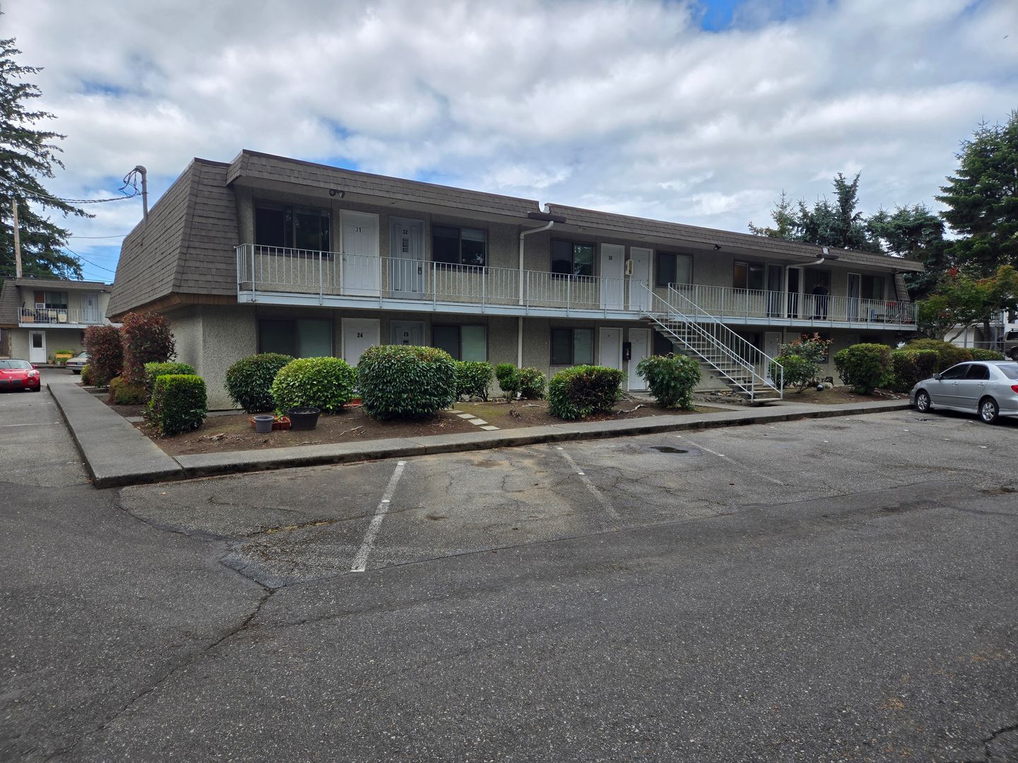 Bellingham Apartment: 3422 Northwest Ave