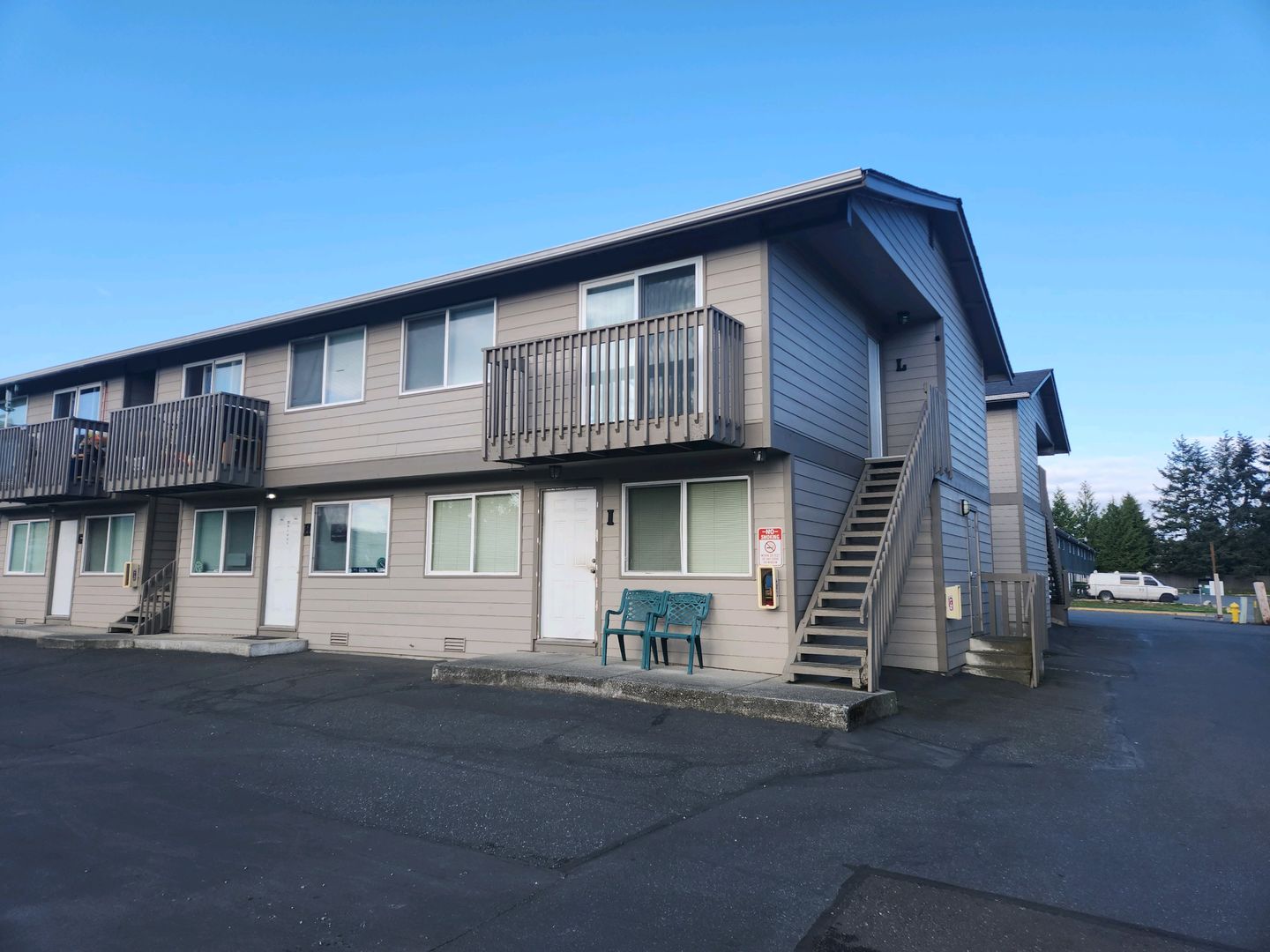 Mount Vernon Apartment: 326 Stanford Drive