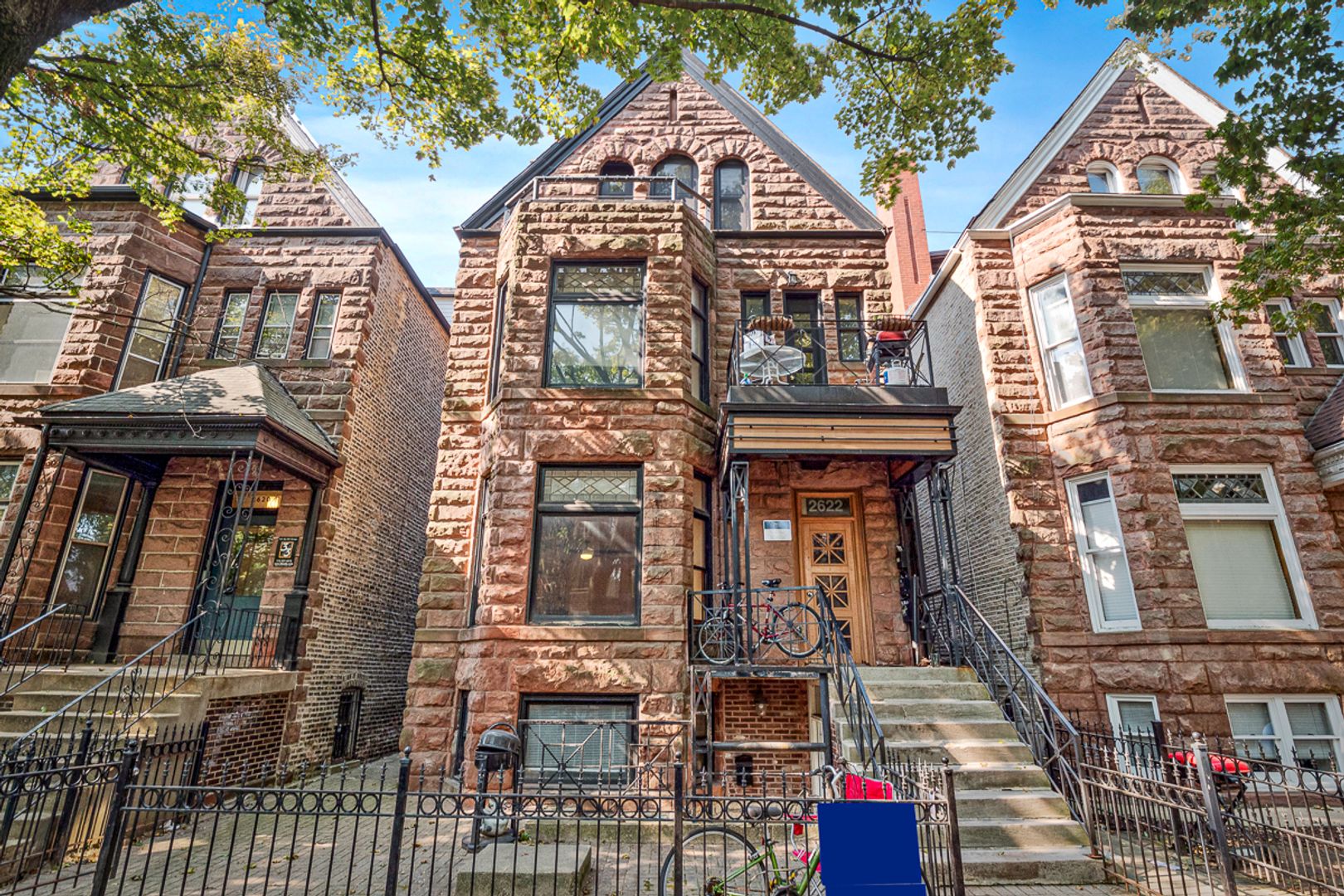 Chicago Apartment: 2622 N Wilton Ave