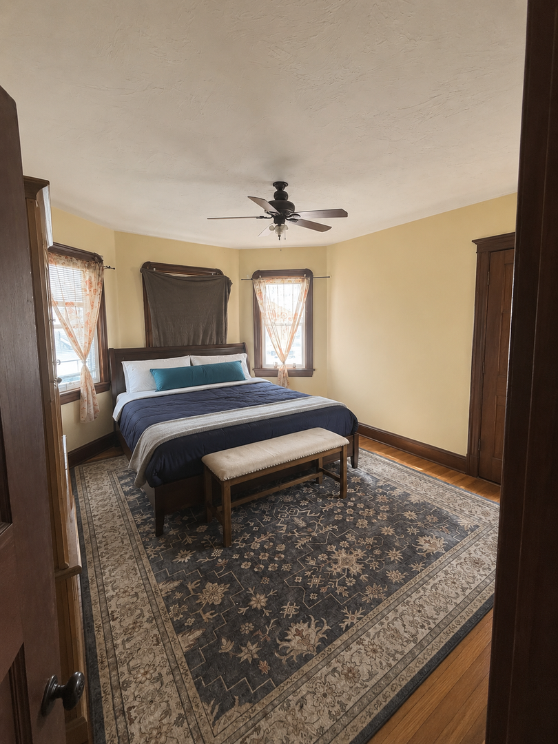 New Bedford Apartment: 40 Adams St.