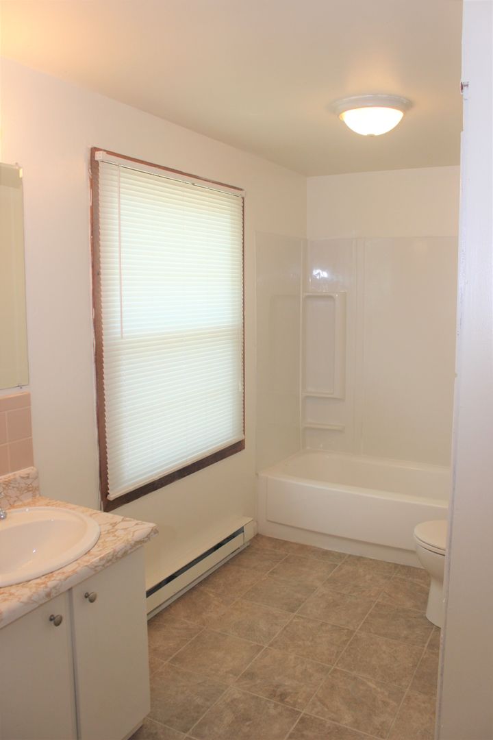 318 Willard Drive, 4, Blacksburg, VA 24060