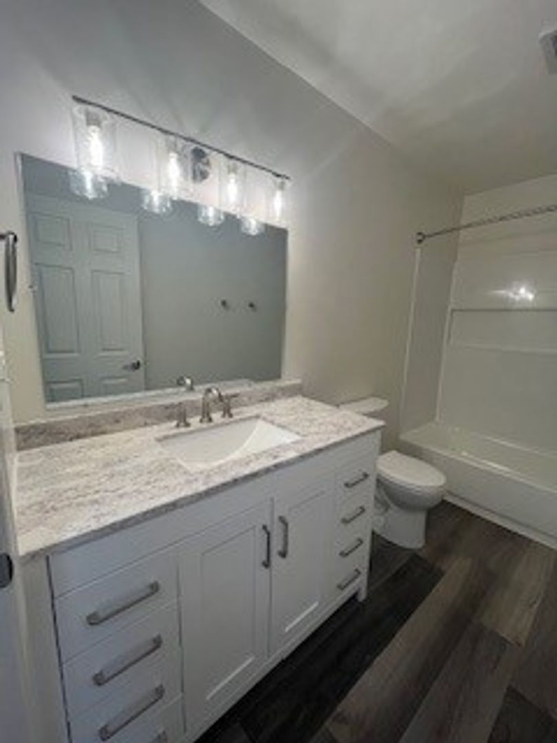 Blacksburg Apartment: 105 Collegiate Court