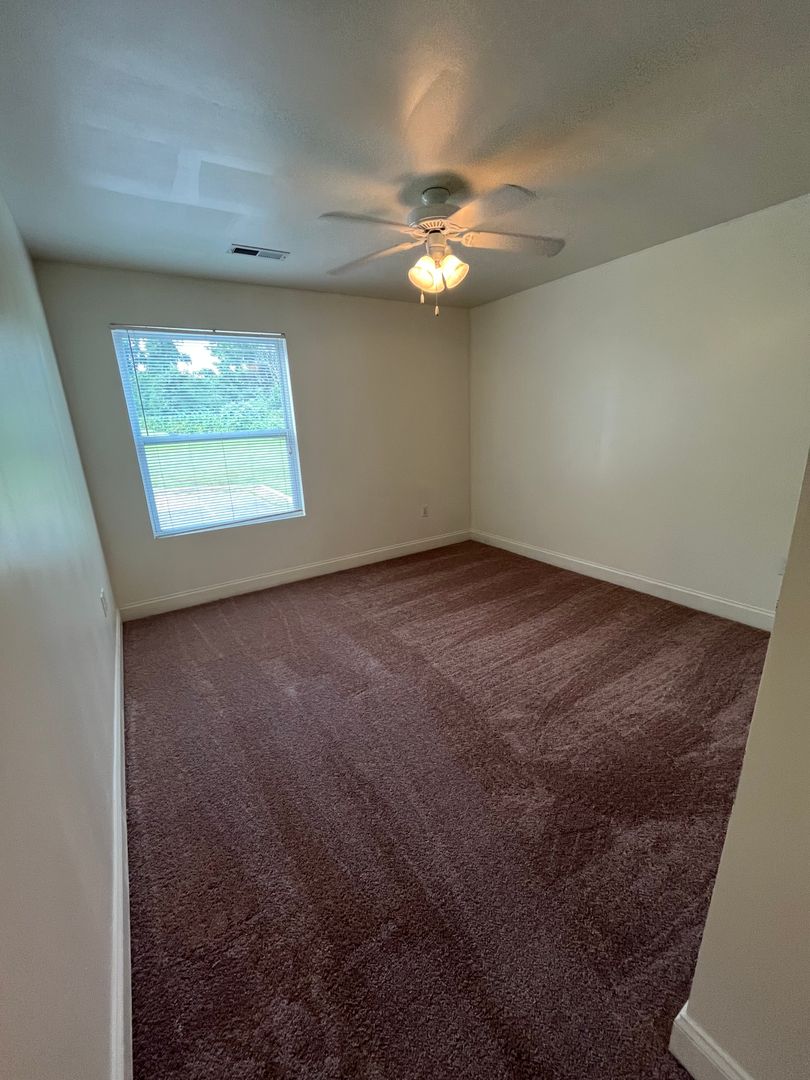 1906A Tabor Village Drive, Blacksburg, VA 24060