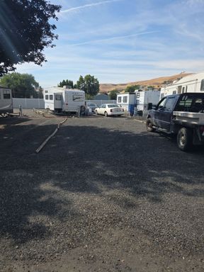 Riverwalk RV Park Space 12 – photo 1